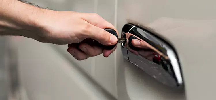 Why Choose Our Auto Locksmith Team in Roseburg, OR?